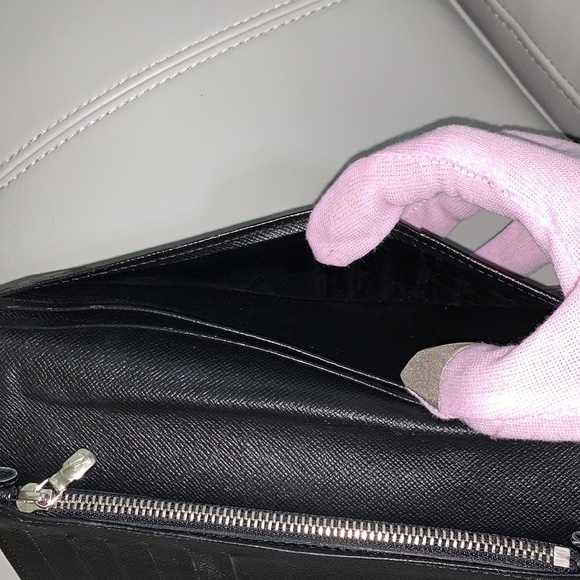 Louis Vuitton Damier Graphite Long Wallet - Picture 11 of 16